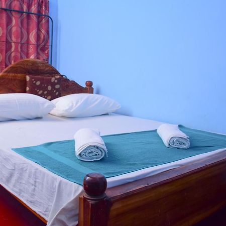 Relax Guest House Dambulla Exterior foto