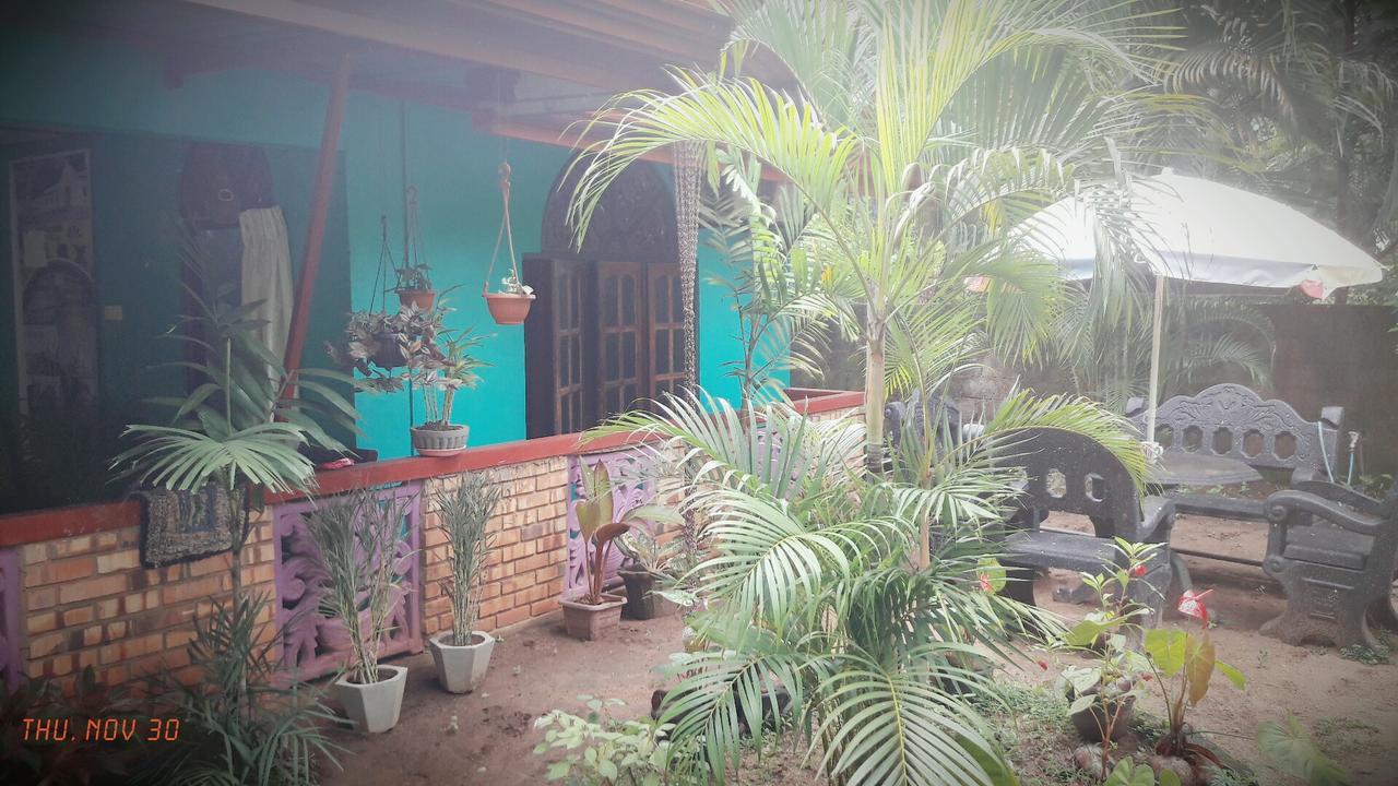Relax Guest House Dambulla Exterior foto